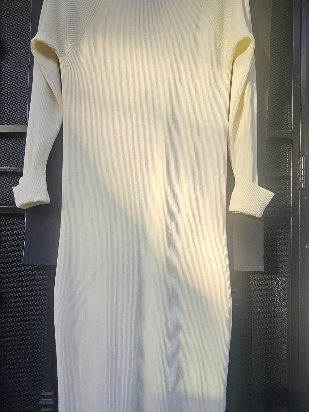 Zara Ribbed Knit Long Cardigan Dress Cream Off-White Button Down Size Medium - Picture 4 of 13